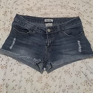 Blue jean disressed shorts